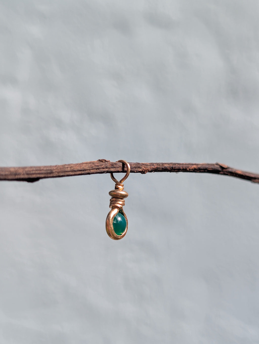 Esme- Columbian Emerald Pendant